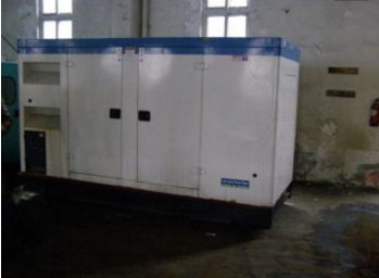 城口康明斯150kw大型柴油二手发电机组_COPY